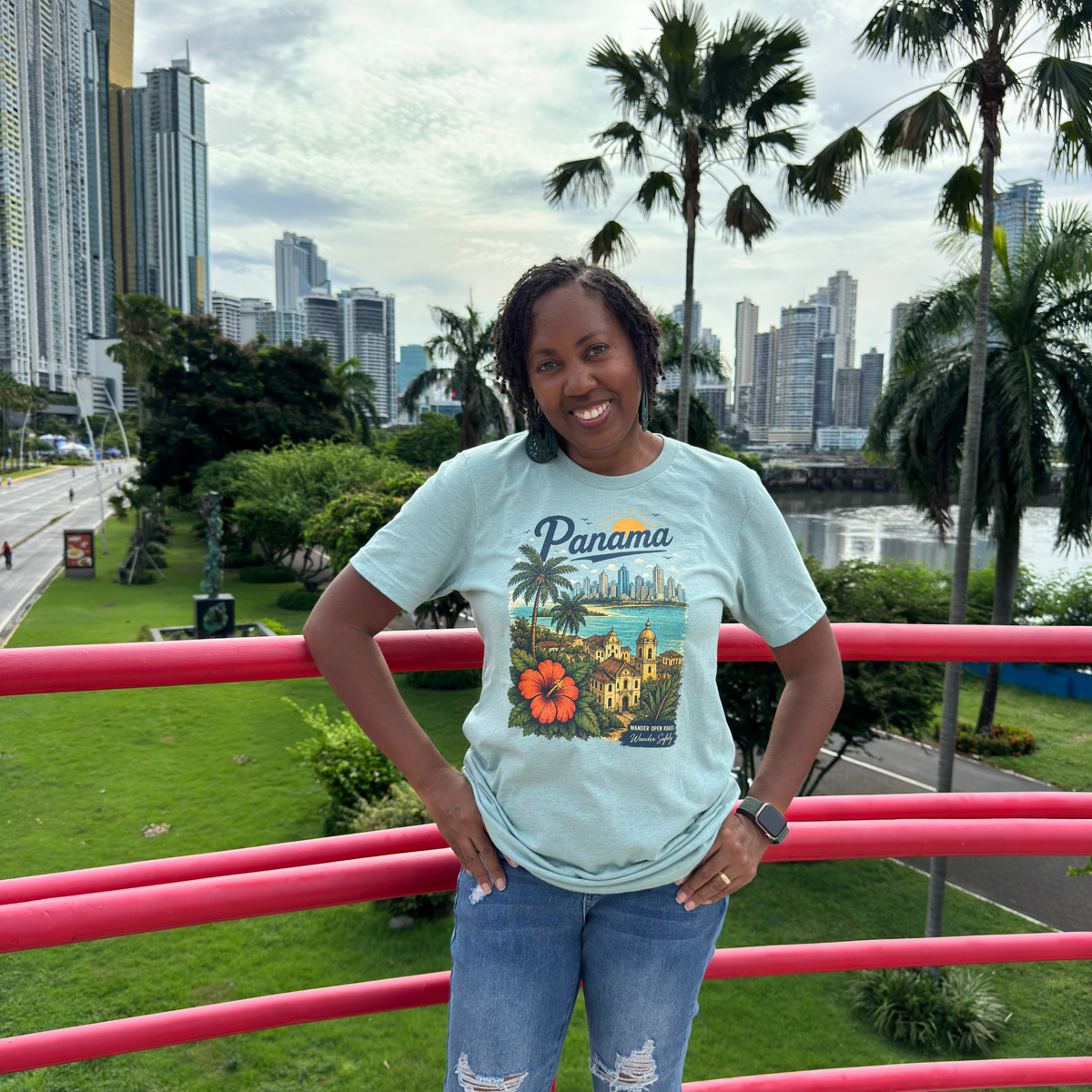Panama Skyline Heritage Vintage T-Shirt
